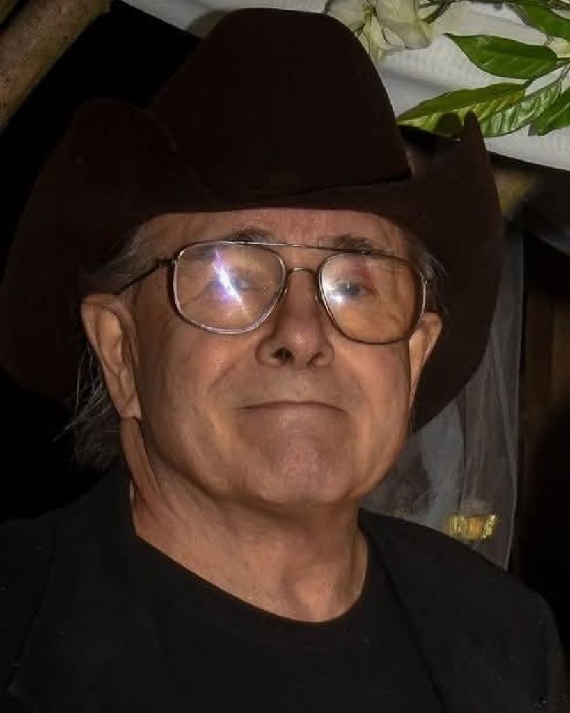 Bill Eugene Groscost Profile Photo