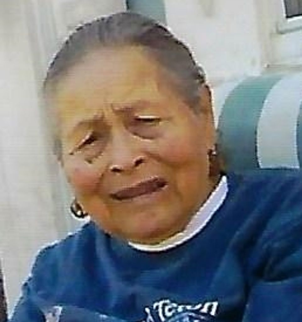 Maria Carmen Cabral de Flores