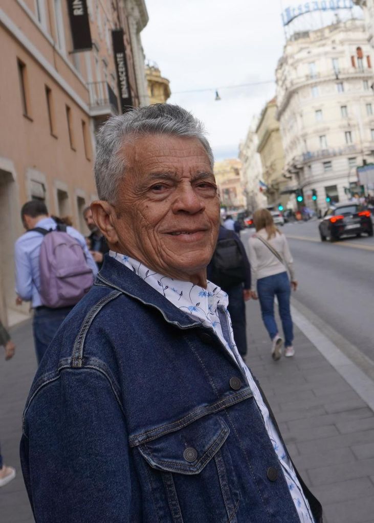 Antonio Eduardo Bustamante Profile Photo