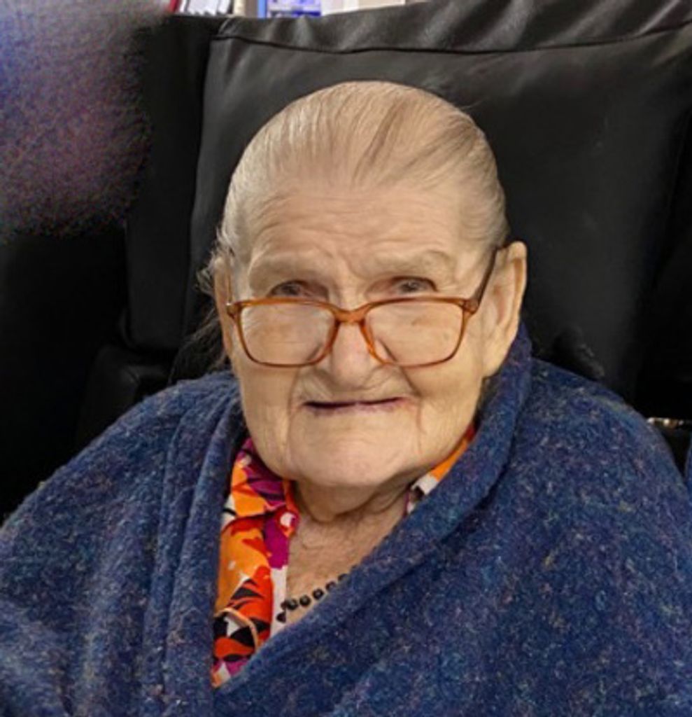 Pauline Pearl Kolenosky Profile Photo
