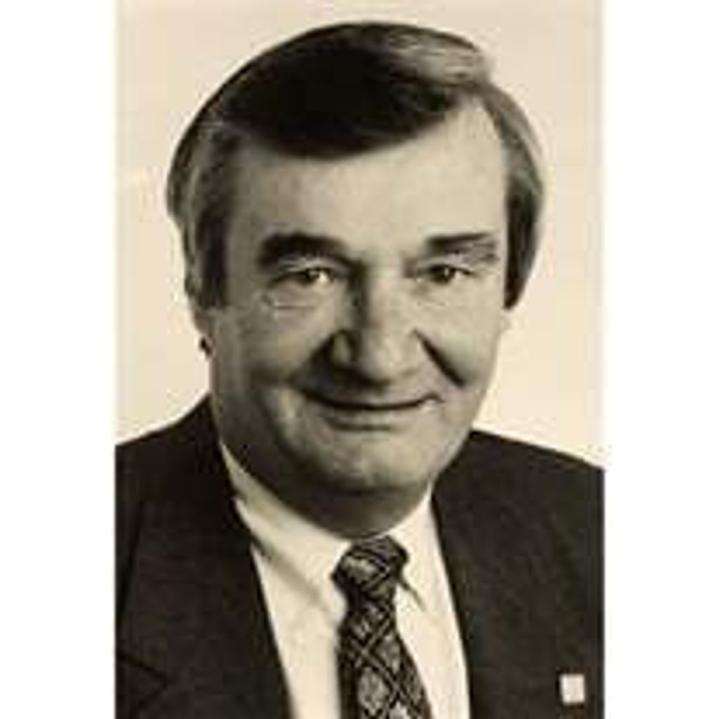 Dave Macfarland Profile Photo