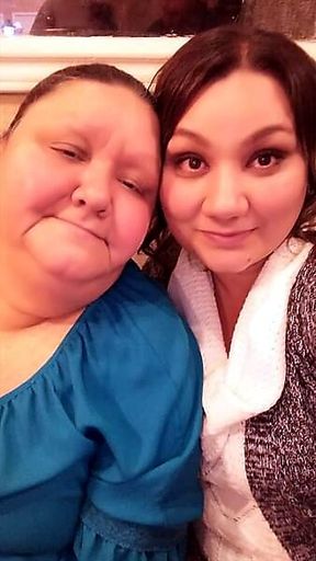 Maria Guadalupe Salinas photo gallery thumbnail 52 of 200