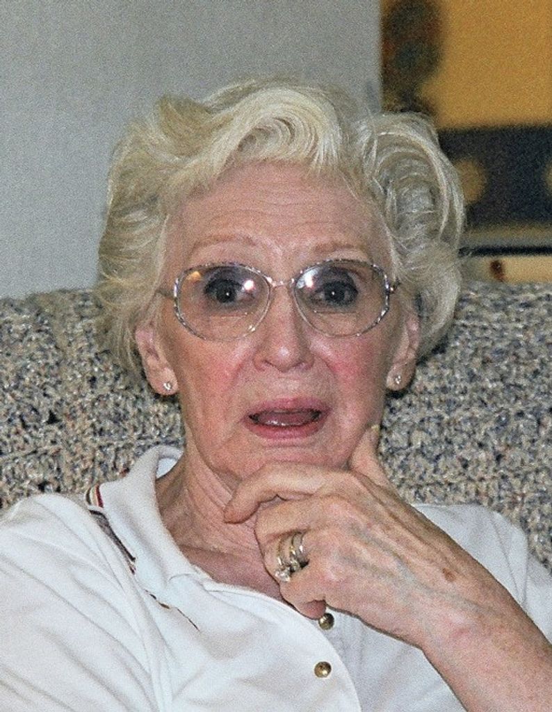 Louise (Smiley)  Combs
