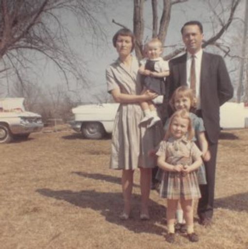 Mary Lou Holt photo gallery thumbnail 14 of 58