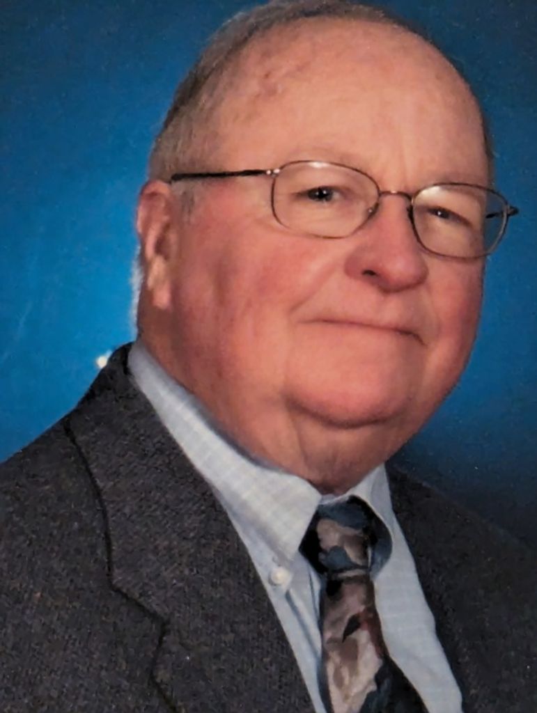 Lloyd Dale Bender Profile Photo