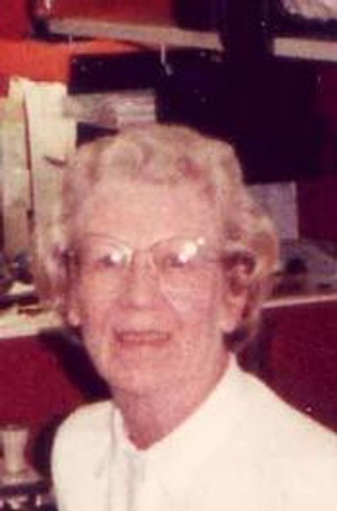 Margaret C (Moynihan) Swiniarski