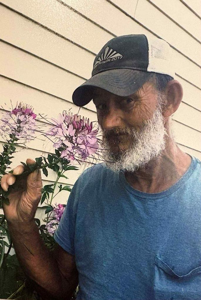Charles E. "Chuck" Spence Profile Photo