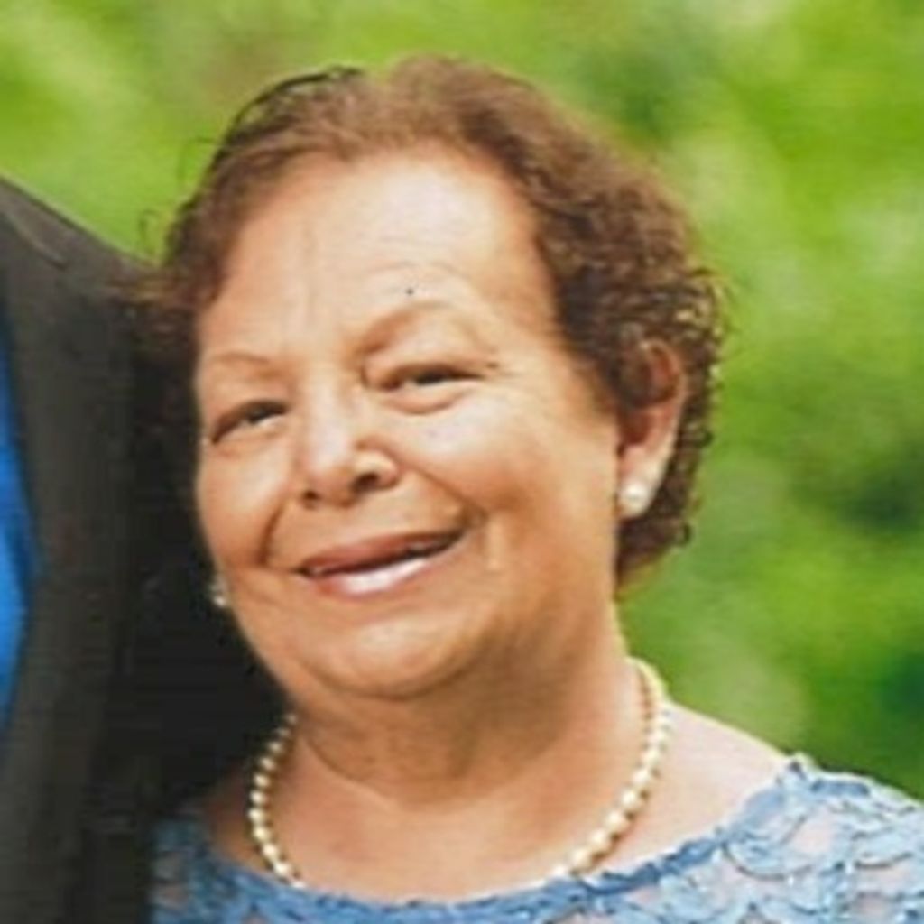 Elsa R. Borrego