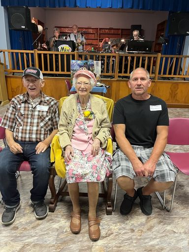 Wayne L. Ellsworth photo gallery thumbnail 40 of 101
