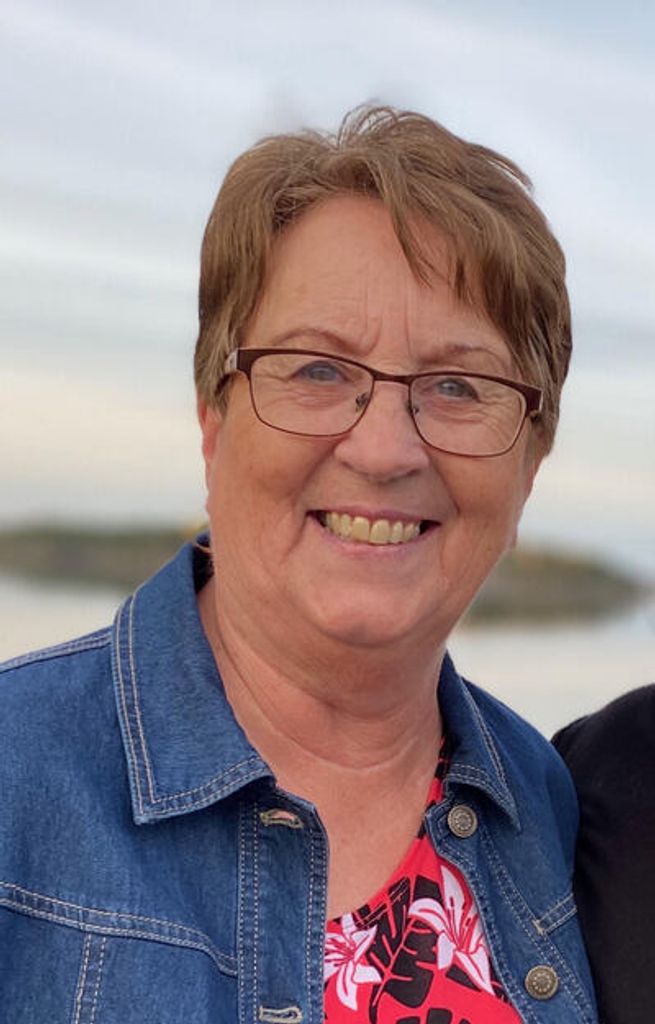 Brenda Ruth Brett Profile Photo