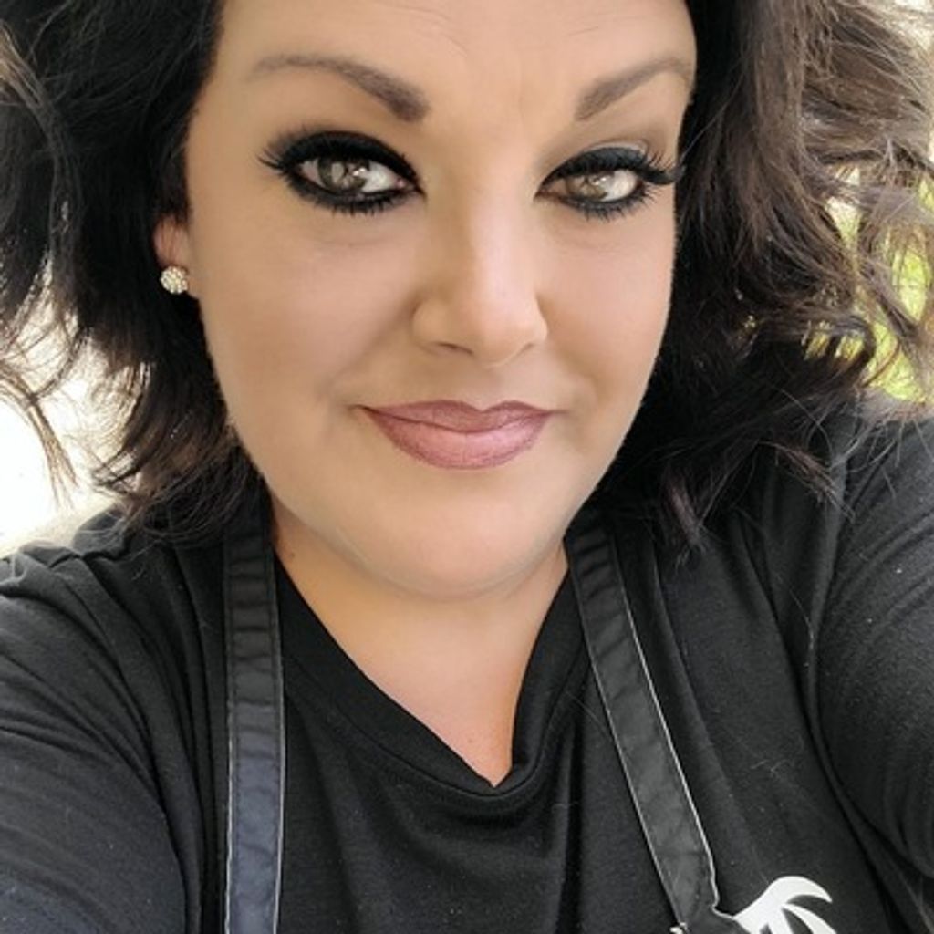 Casi Suzanne Broadway