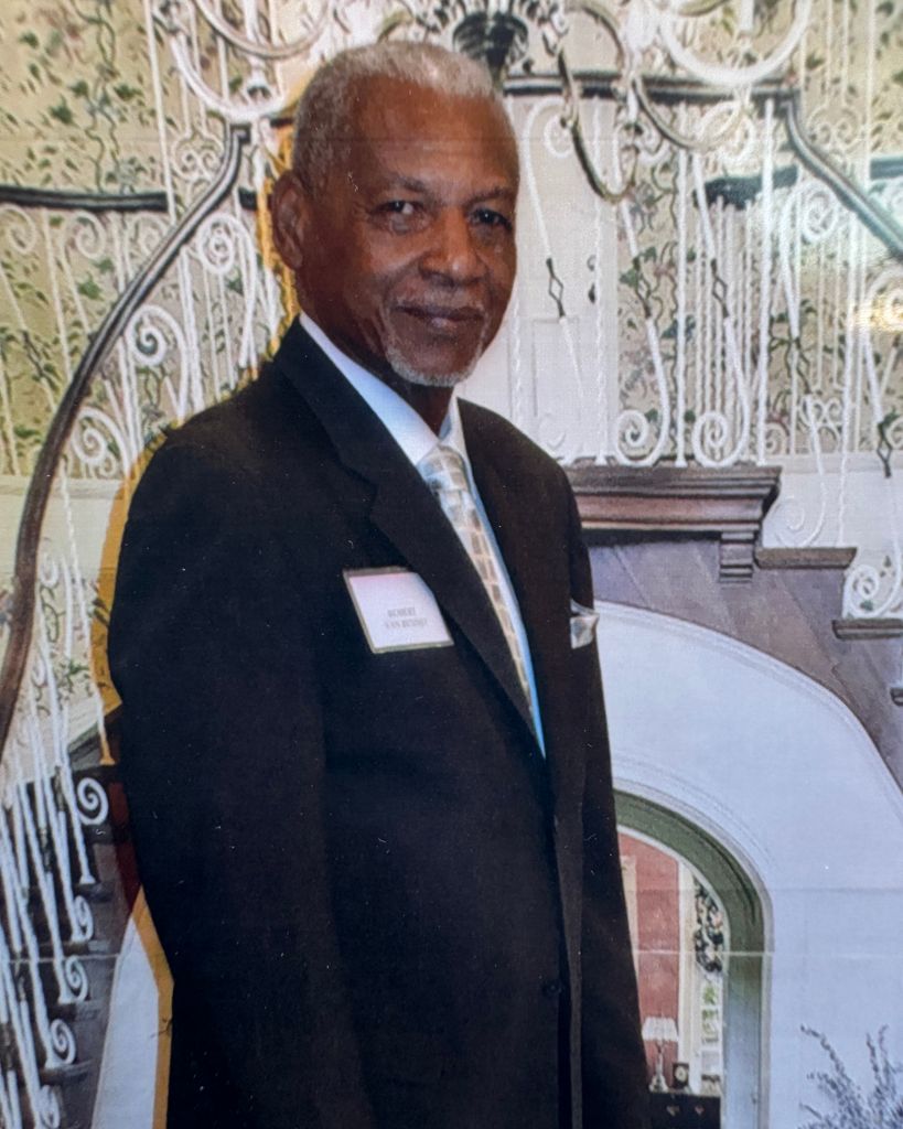 Robert Van Bennett