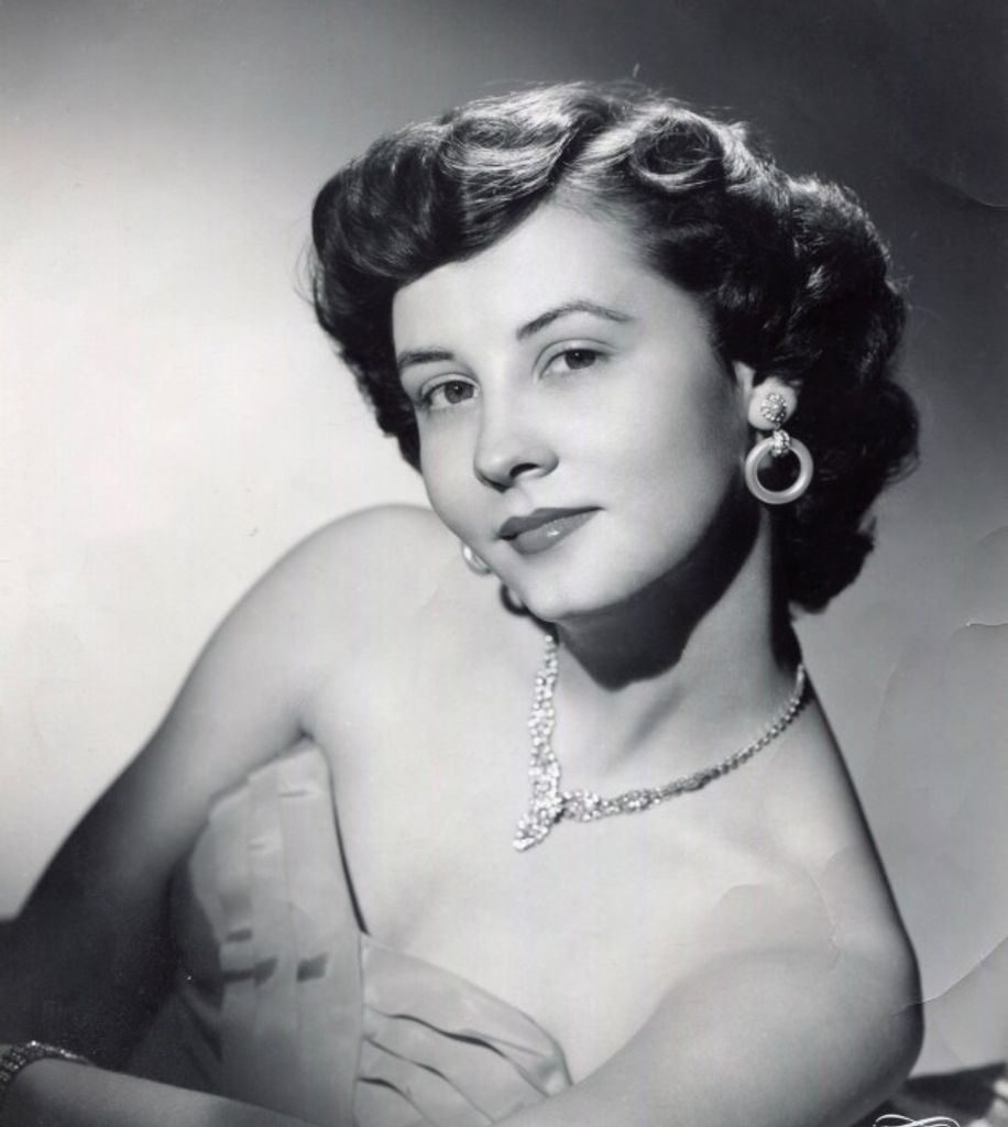 Mary Jo Hartwig Profile Photo