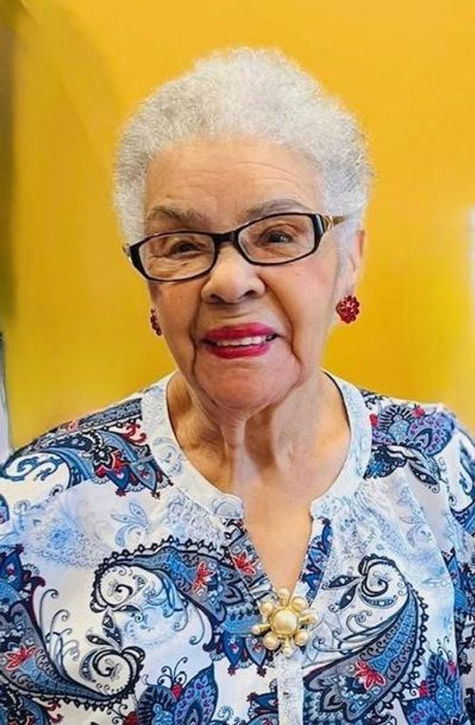 Maria B Lantigua-Perez Profile Photo