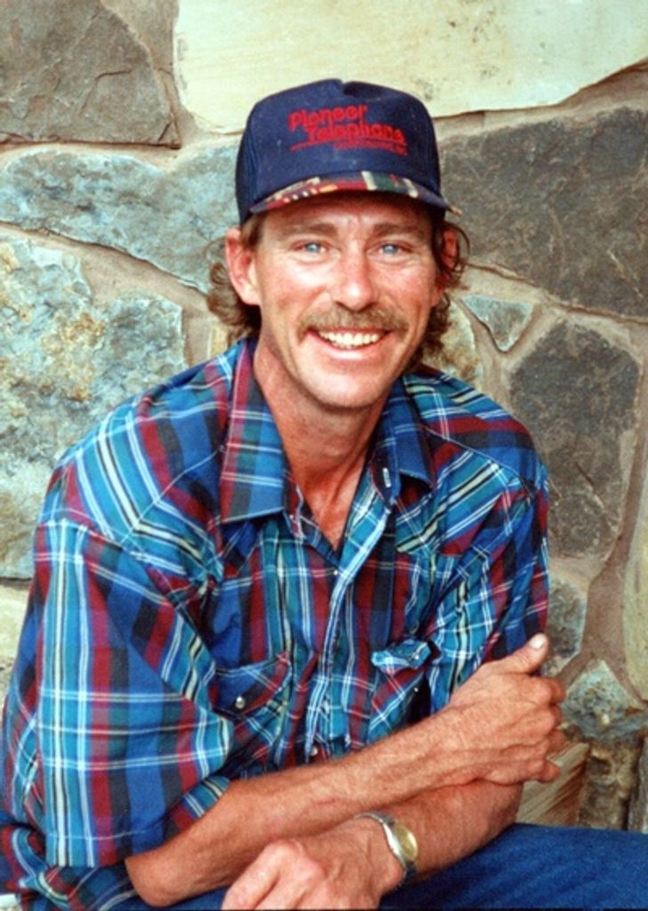 Michael Thomas Schoelen Profile Photo