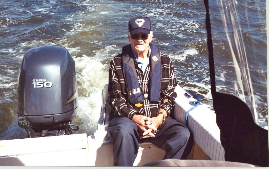 Robert Mckenney Profile Photo