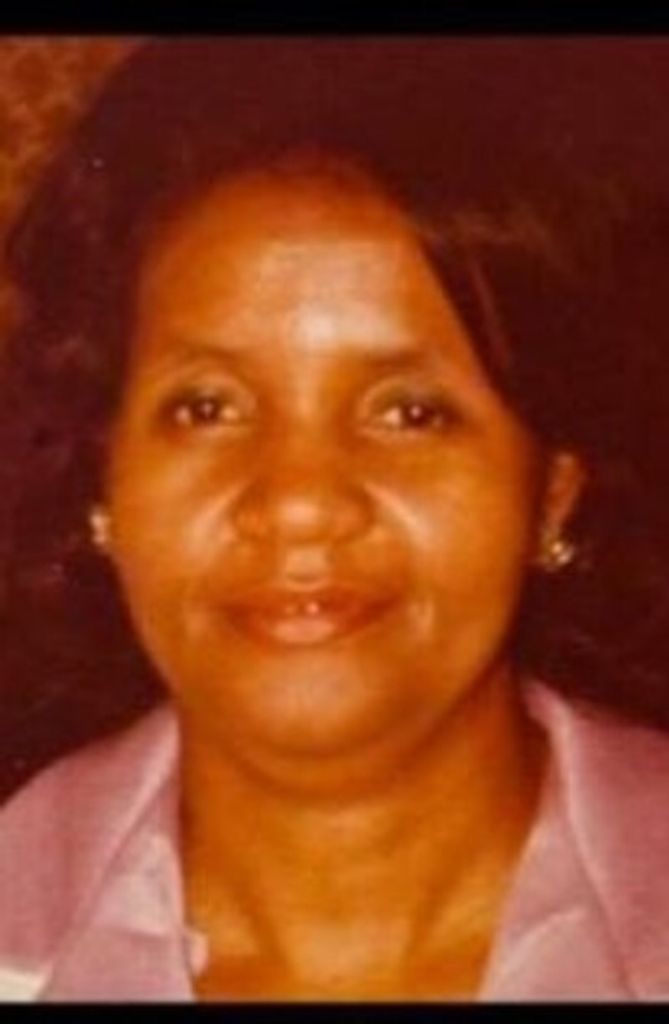 May Sue Jones Profile Photo