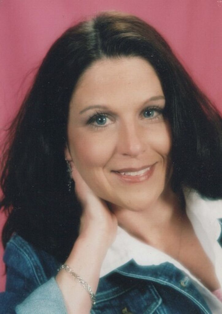 Rebecca Marie Deselle Profile Photo