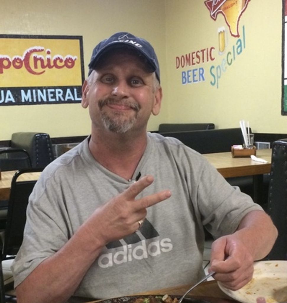 Chad Devin Rowe Profile Photo