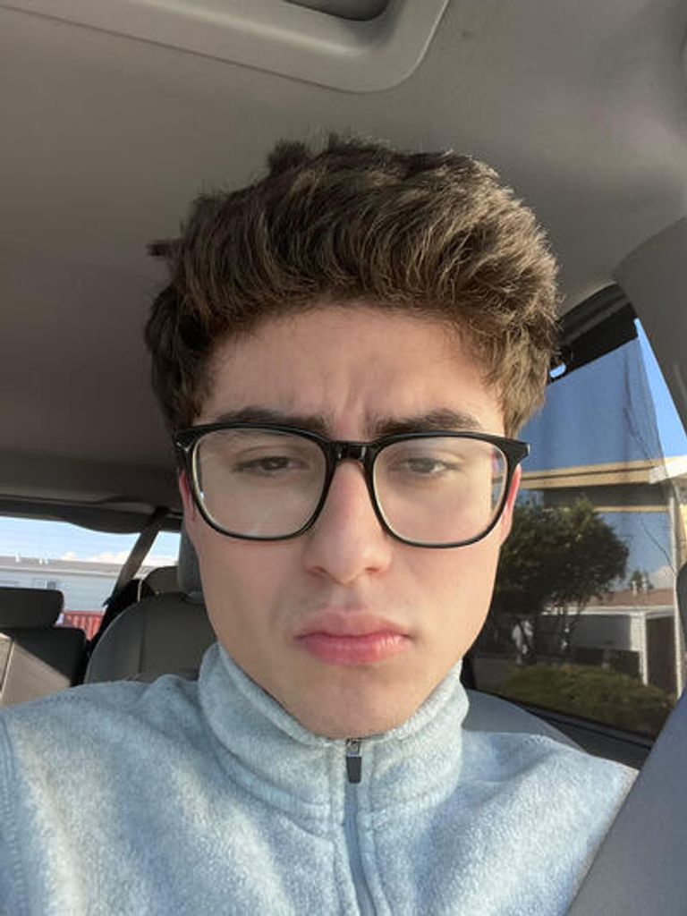 Emmanuel Perez Becerra Profile Photo