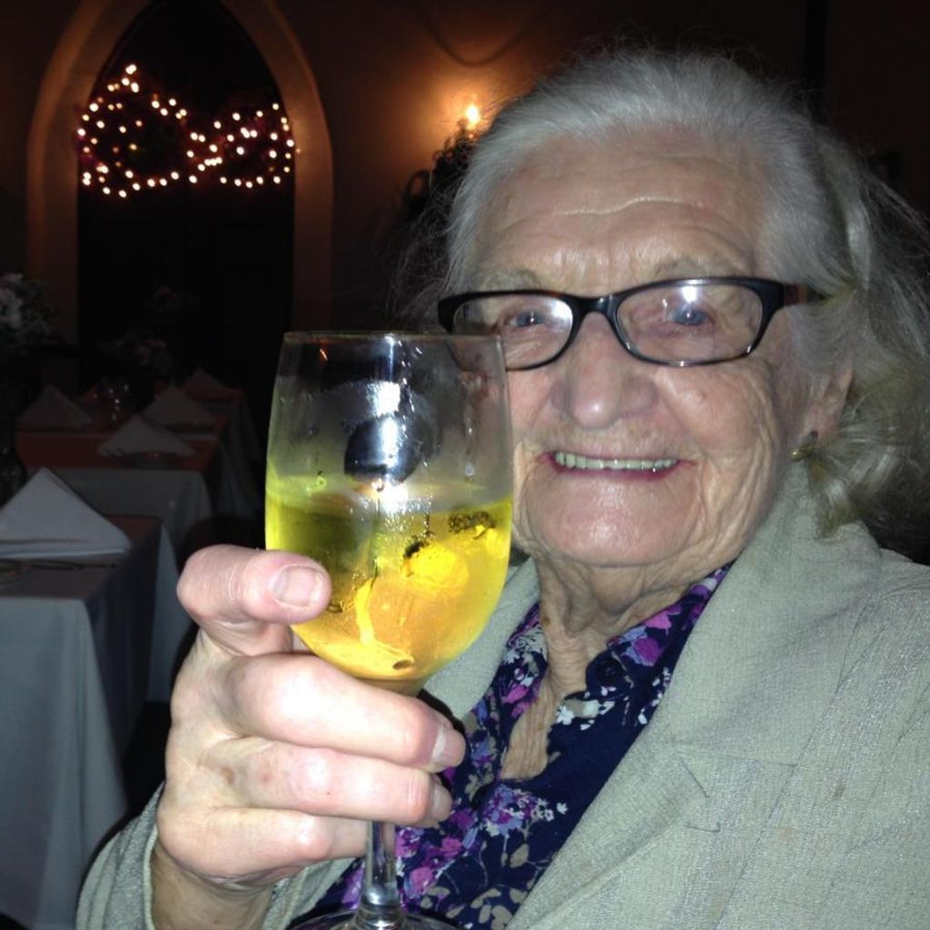 Dorothy Agnes Viglionese