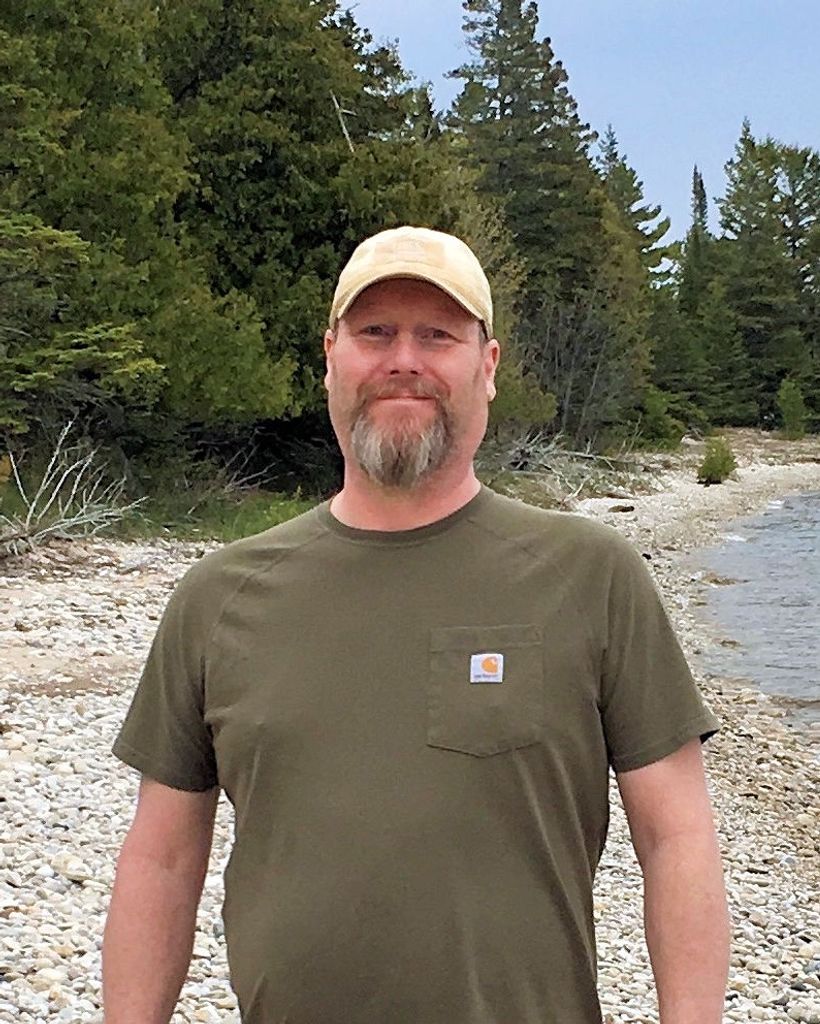 Eric Geoffrey Darscheid Profile Photo