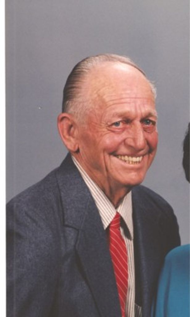 Lester Lewis