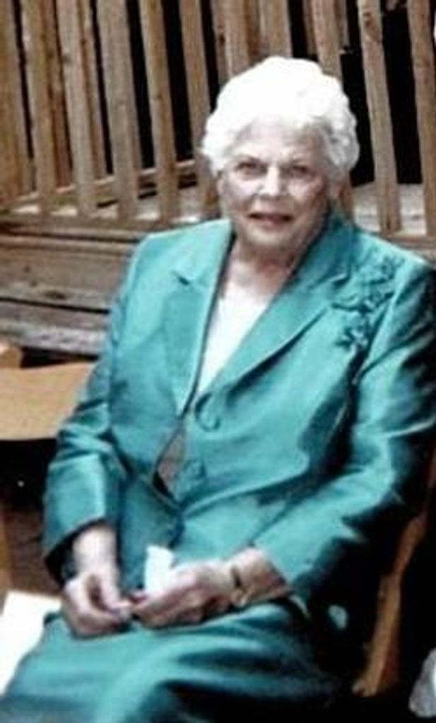 Claudine Arnold Baker Profile Photo