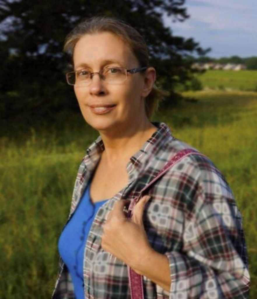 Suzanne Tesina Profile Photo