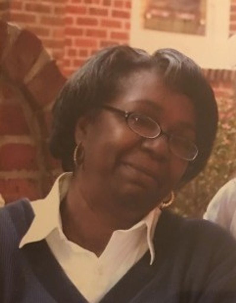Delores ("Tish")  Nickens