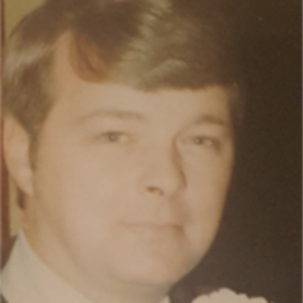 William Lawrence Knight Profile Photo