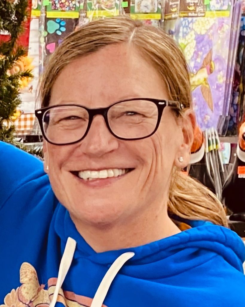Julie Marie Moll Profile Photo