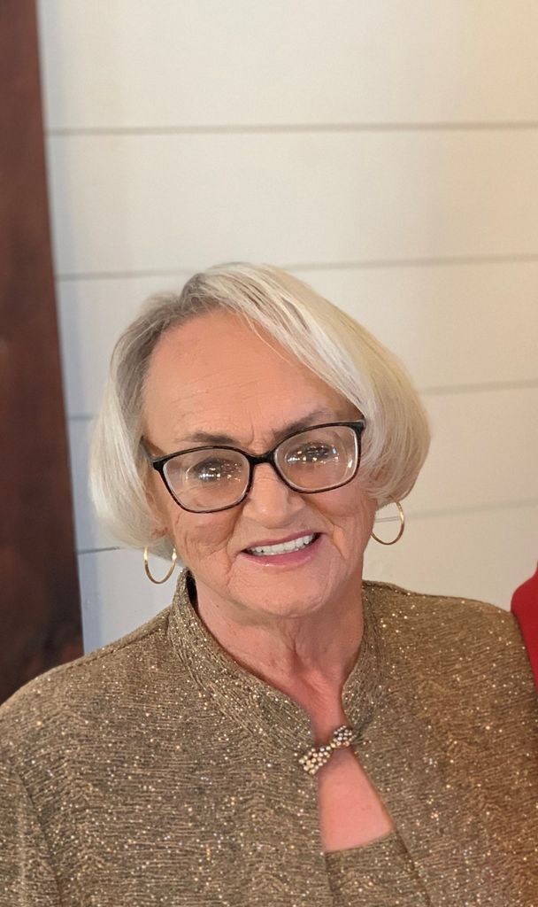 Gloria Elaine (Walker) Hunter Profile Photo