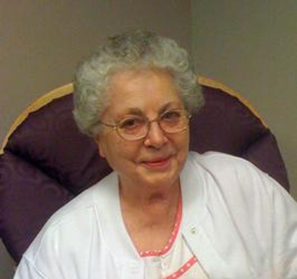 Carolyn Louise Hesser