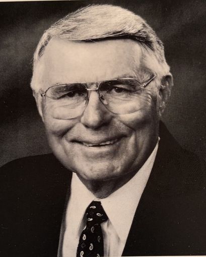 Dale Mahlum's obituary image