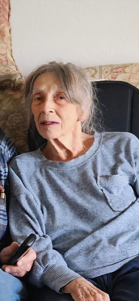 Kathryn M. (Horn)  Rineholt