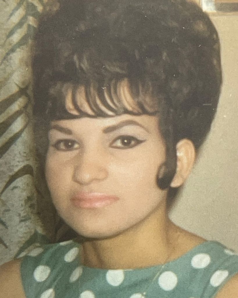 Mrs. Elys "Nelly" Fontanez Profile Photo