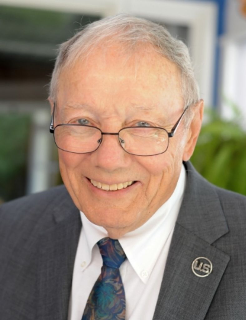 David R.  Hufford