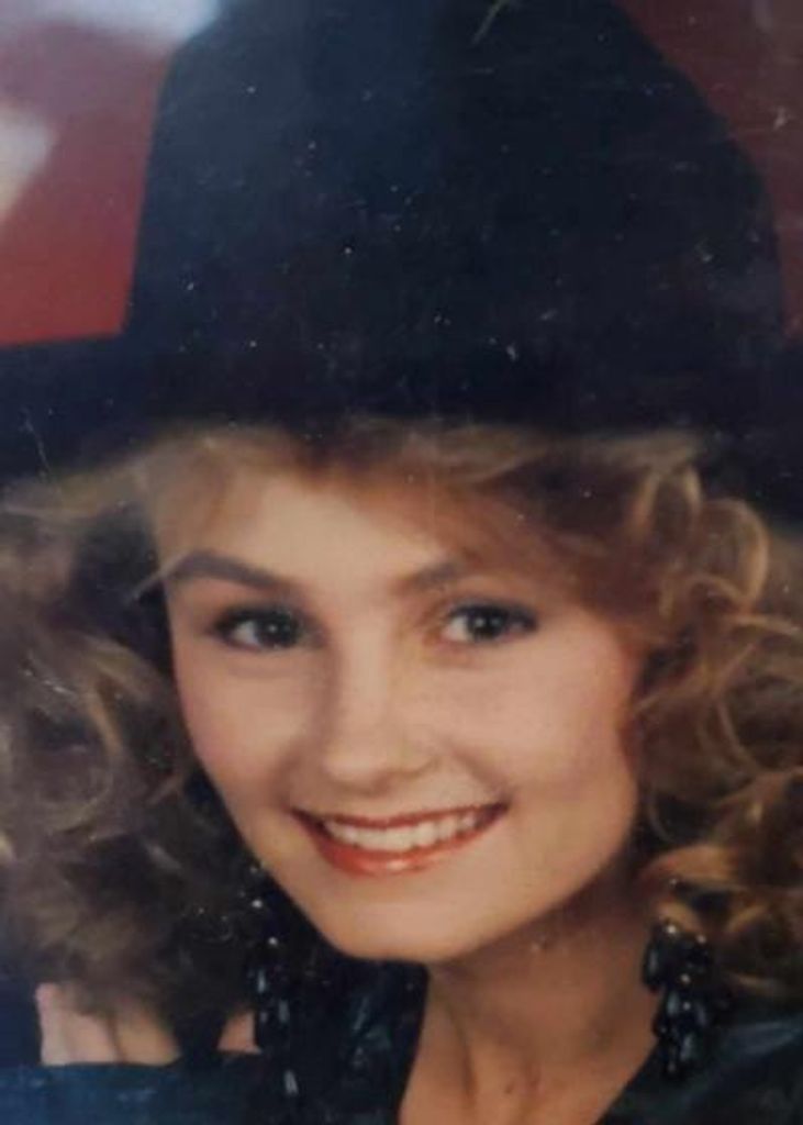 Michelle Lea Burns Profile Photo