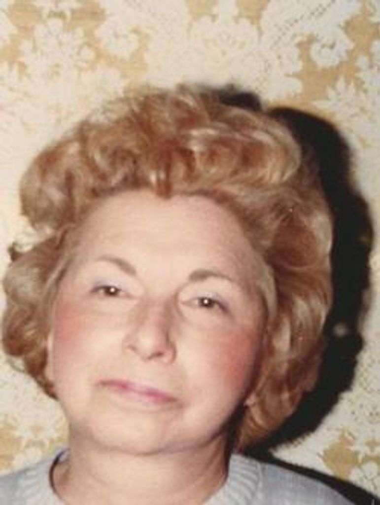 Ruth Pauline Larson Profile Photo