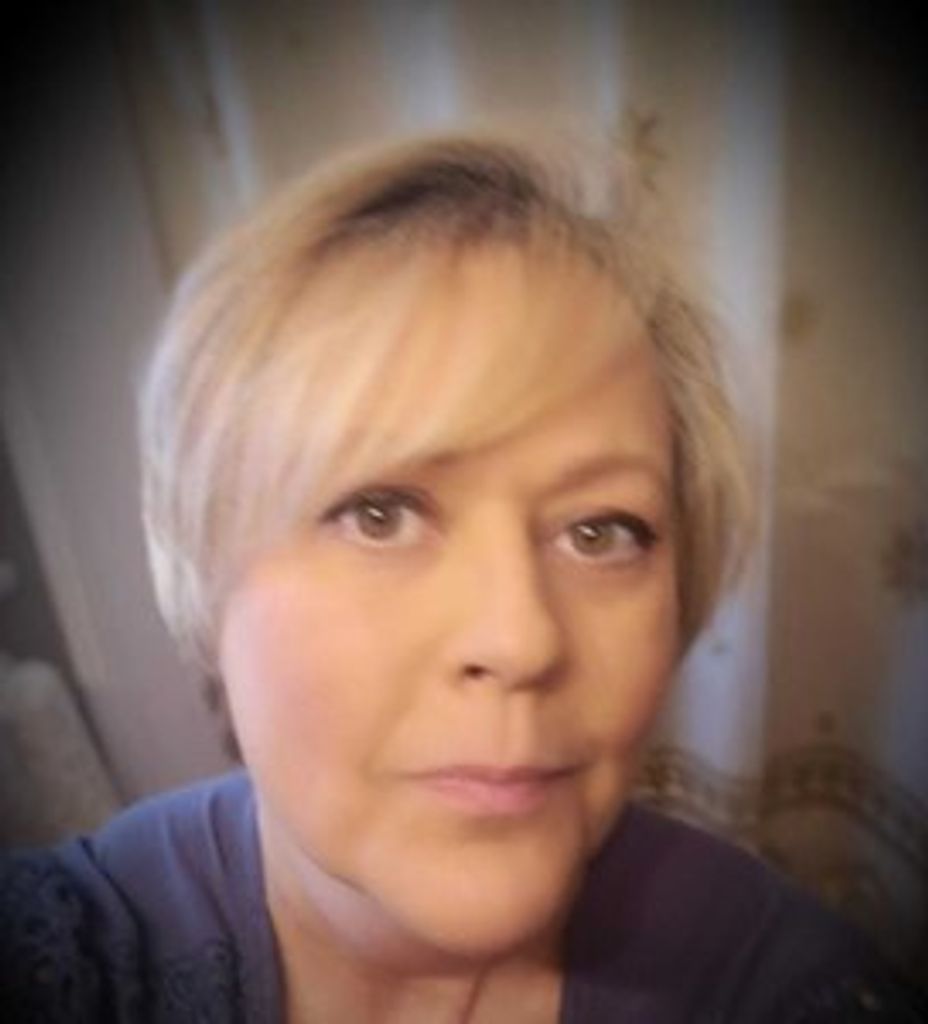 Julia Lee Dawson Profile Photo