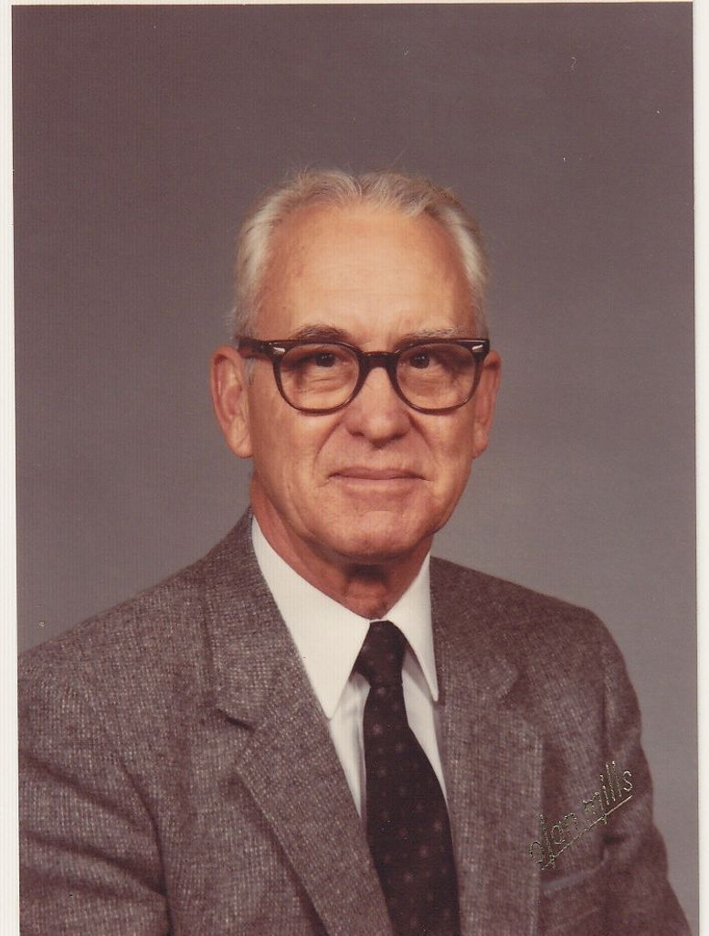 Mr Warren D. Barton