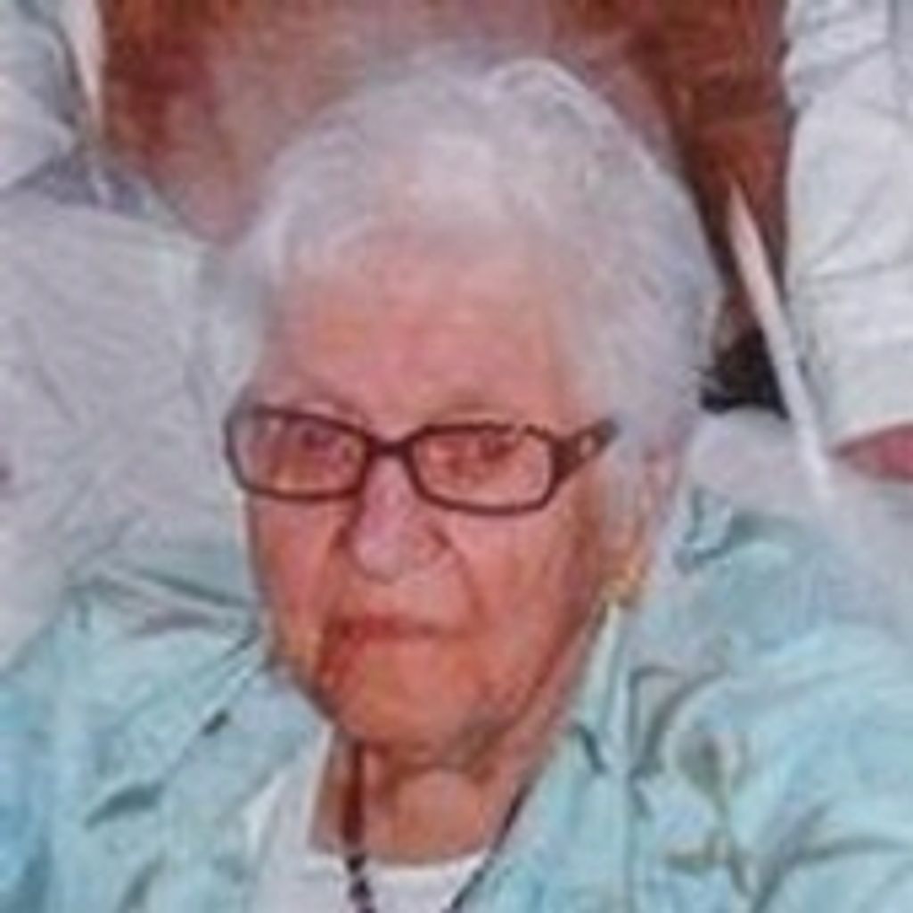 Dorothy E Born