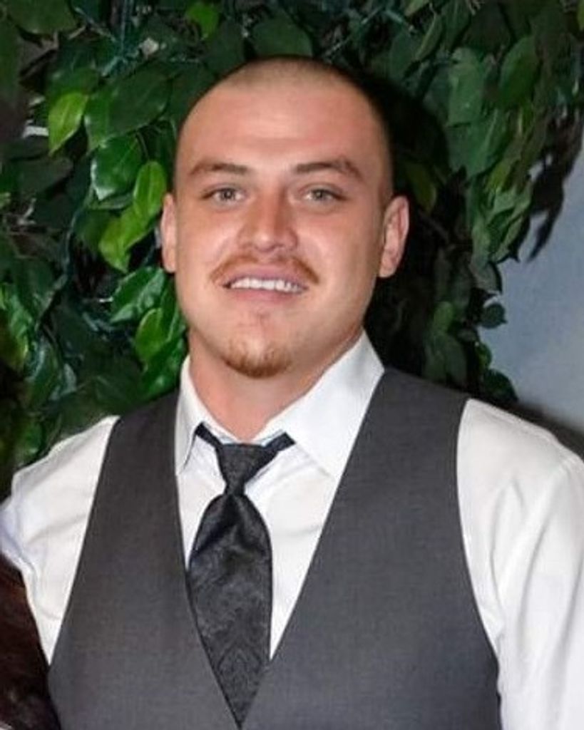Eddie Hernandez Jr