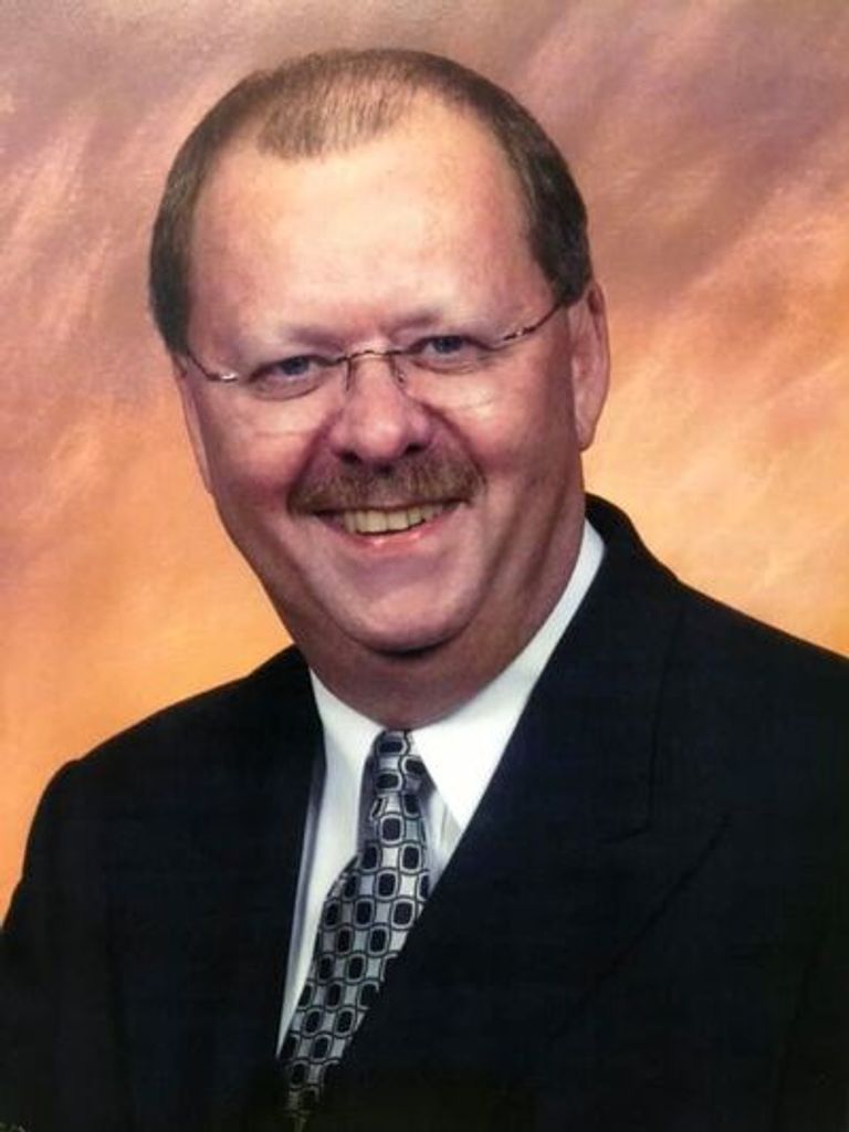 Dr. Glen E Tropp Profile Photo