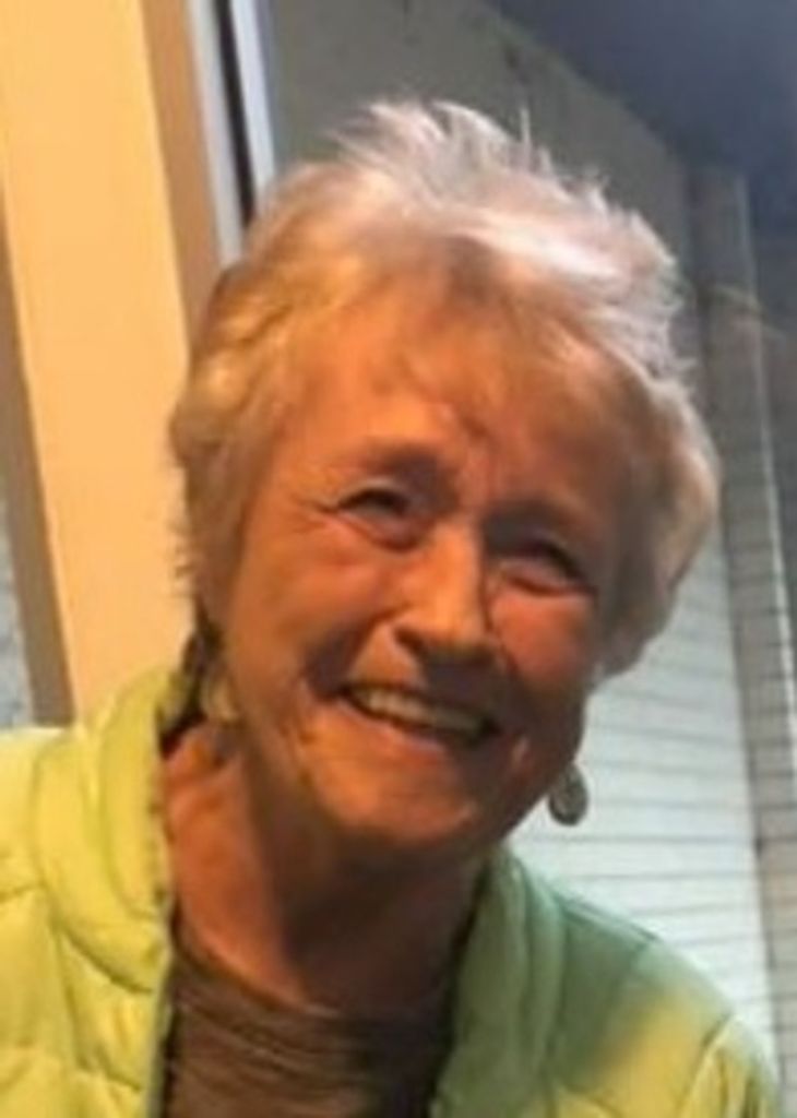 Jacqualine "Jackie" L Derochie Profile Photo