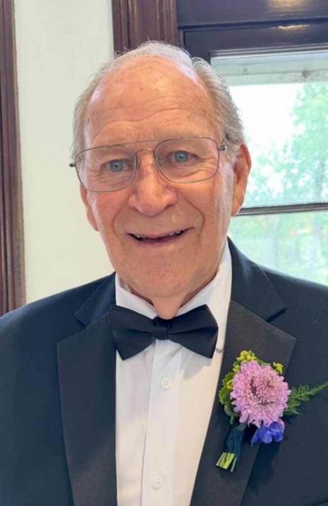 Robert William Rosemann Profile Photo