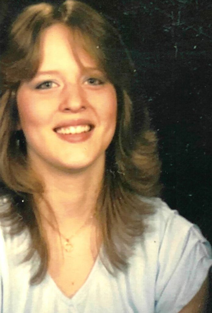Lori Ann Buell Profile Photo