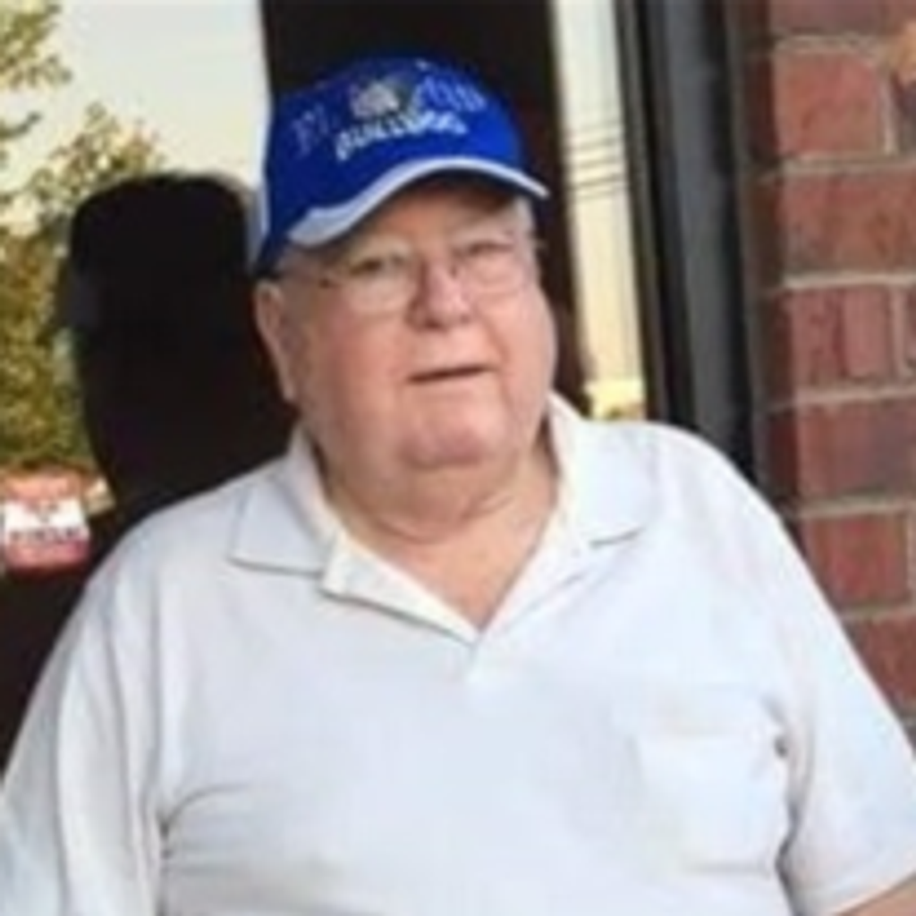 Walter "Wally" Elam Riviere