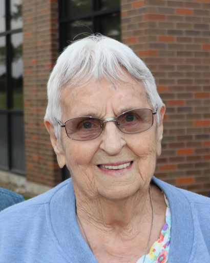 Charlotte Dorethy's obituary image